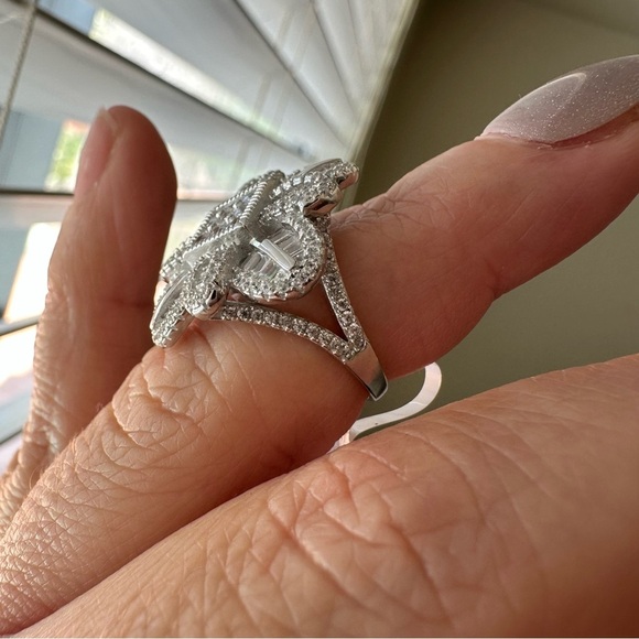 Diamond statement ring sterling silver size 5 - Picture 6 of 7